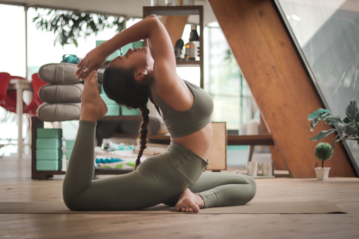 Pozicija mosta — vježba za snagu leđa u yoga praksi